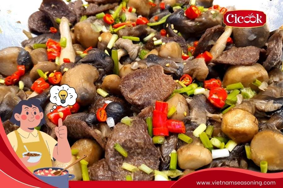 Mock beef stir-fried with straw mushrooms