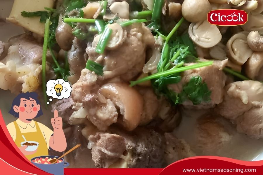 Pork hock/Pig's feet stewed with straw mushrooms
